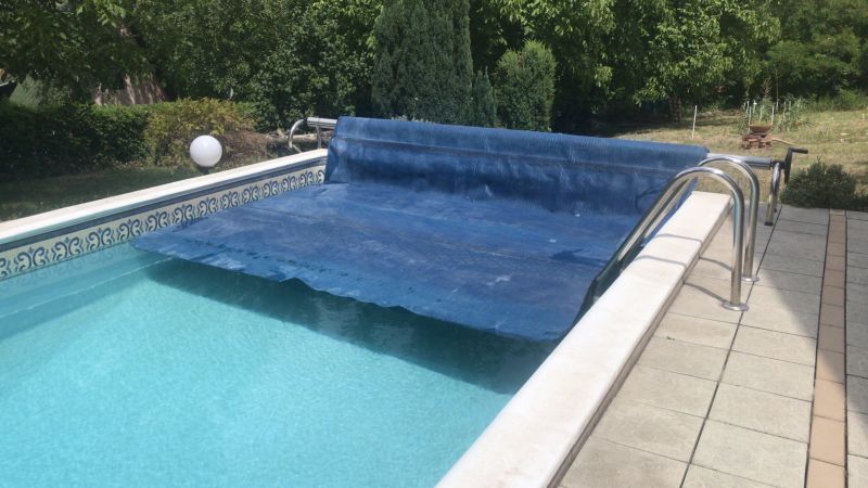 Seasonal Pool Maintenance